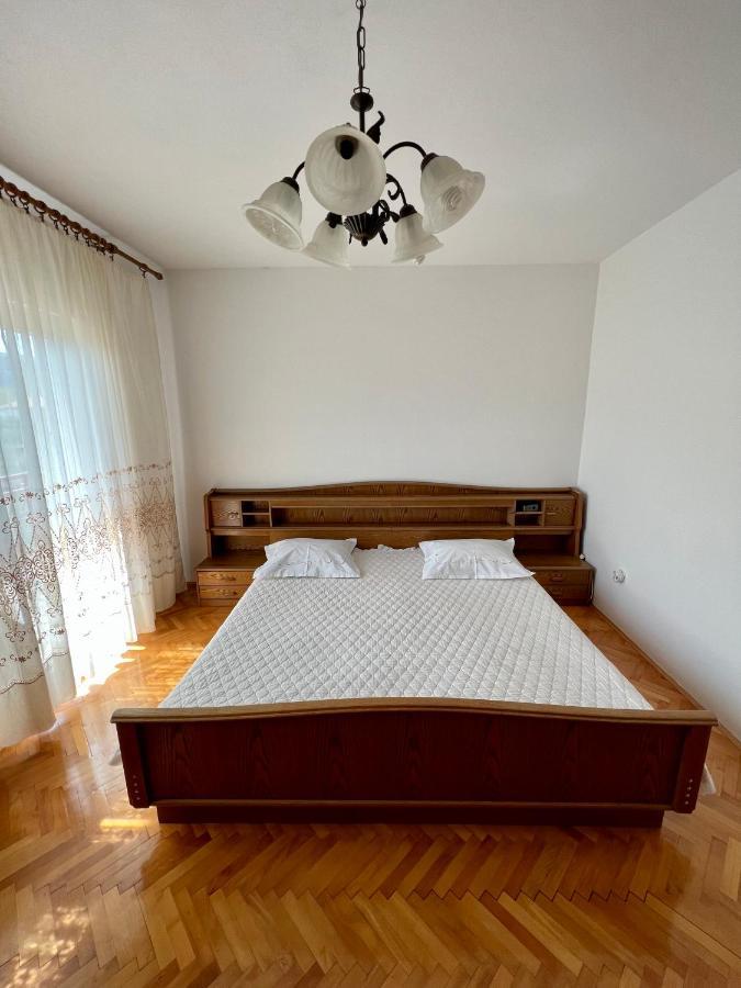 Apartament Green Valley Омиш Экстерьер фото